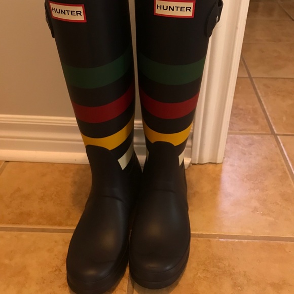 Brand new Hunter x HBC Stripes Tall Navy Boots - Picture 3 of 5